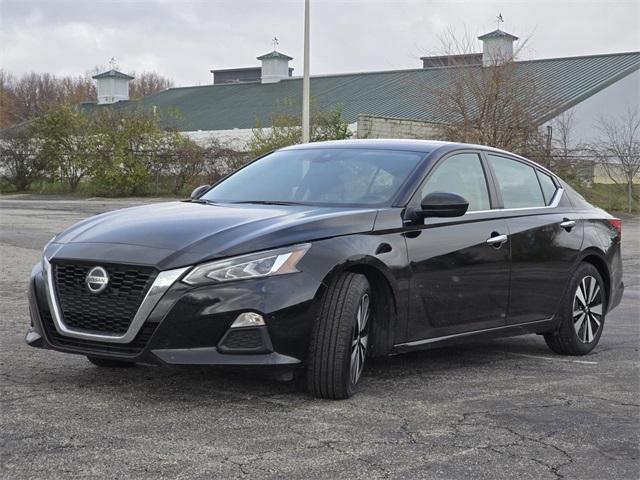 used 2022 Nissan Altima car, priced at $18,500