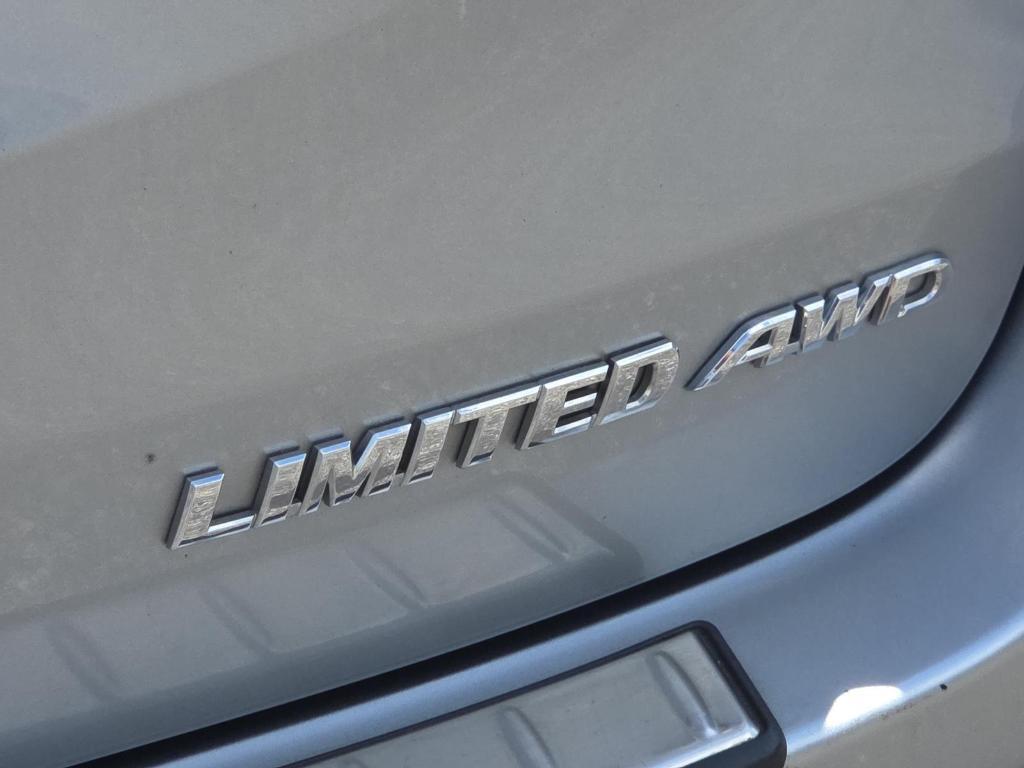 used 2017 Toyota Highlander car, priced at $18,500