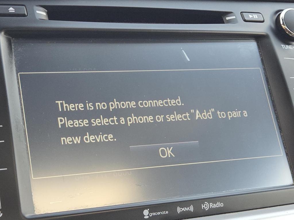 used 2017 Toyota Highlander car, priced at $18,500