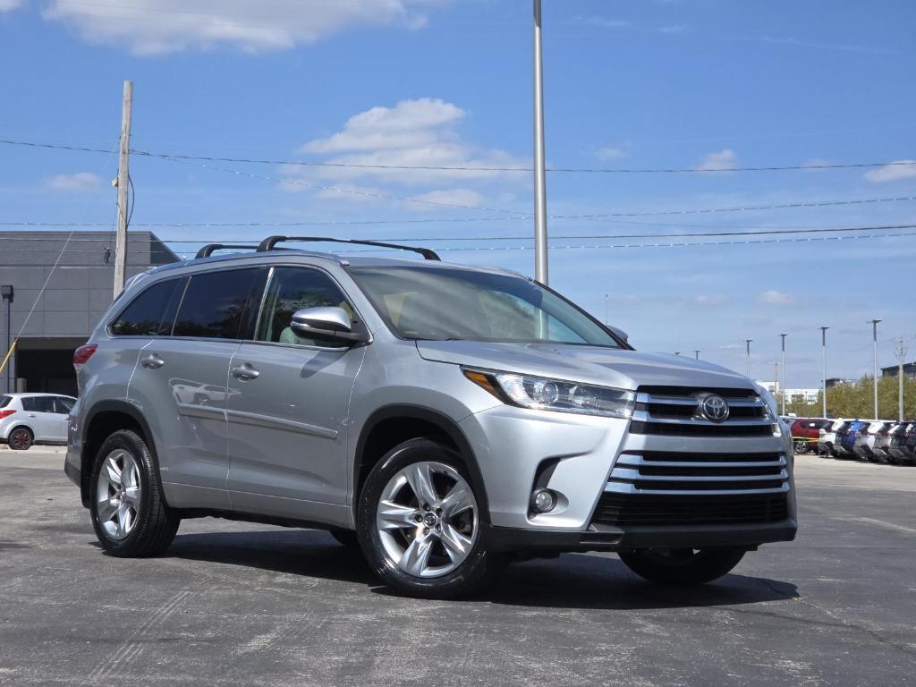 used 2017 Toyota Highlander car, priced at $18,500