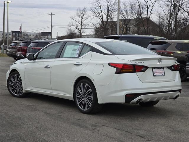 new 2025 Nissan Altima car, priced at $33,452