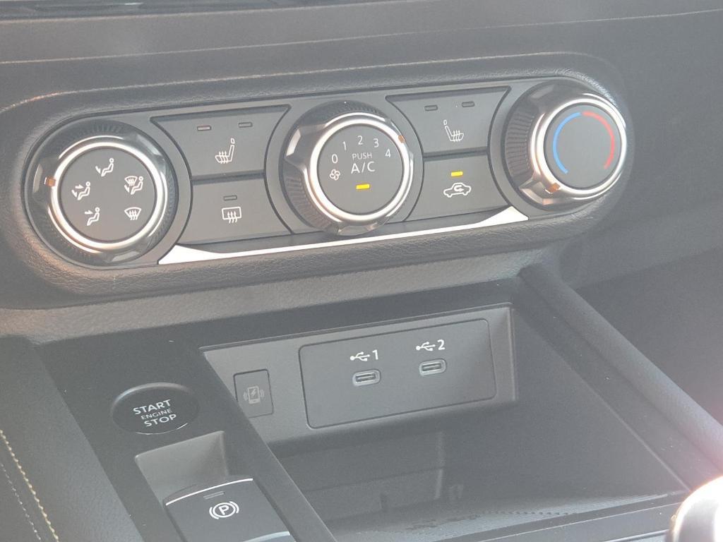 new 2025 Nissan Kicks car, priced at $25,792