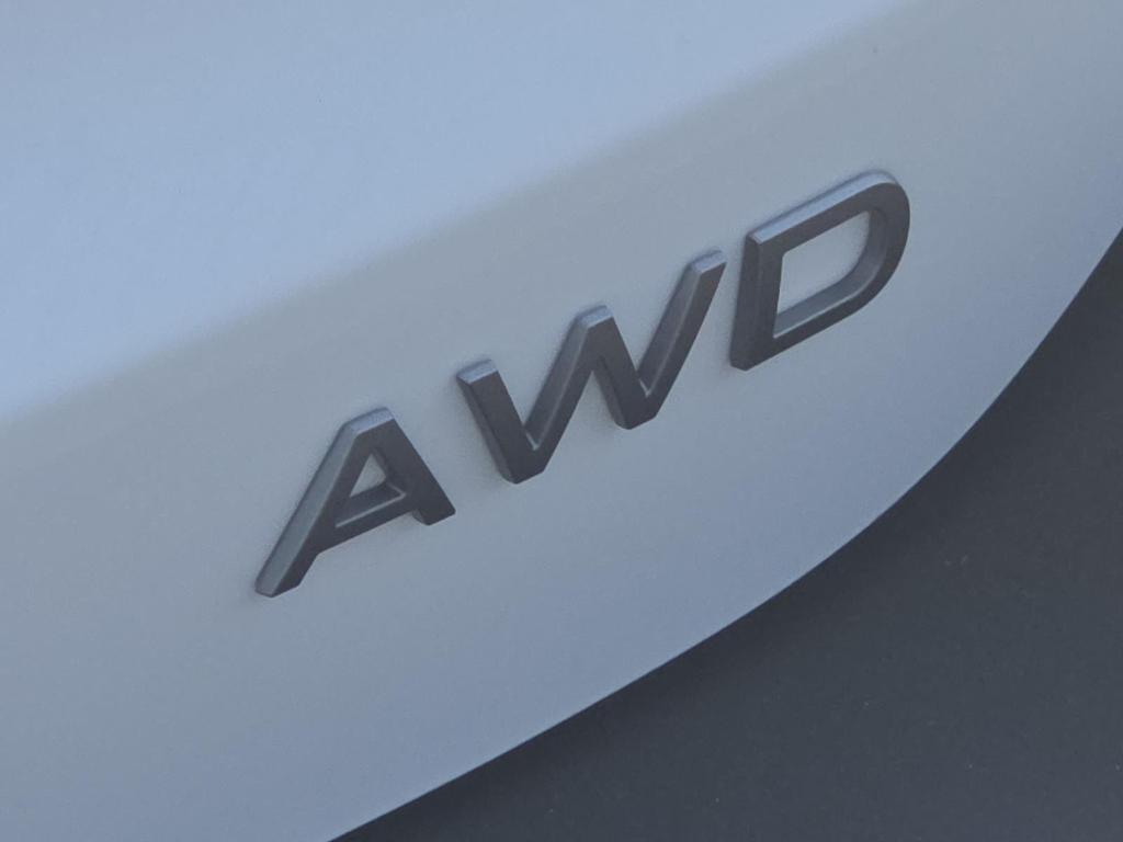 new 2025 Nissan Kicks car, priced at $25,792