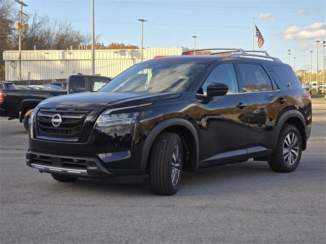 new 2024 Nissan Pathfinder car, priced at $42,620