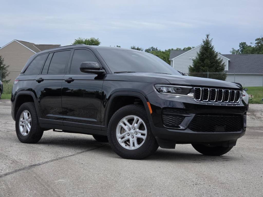 used 2024 Jeep Grand Cherokee car, priced at $33,400