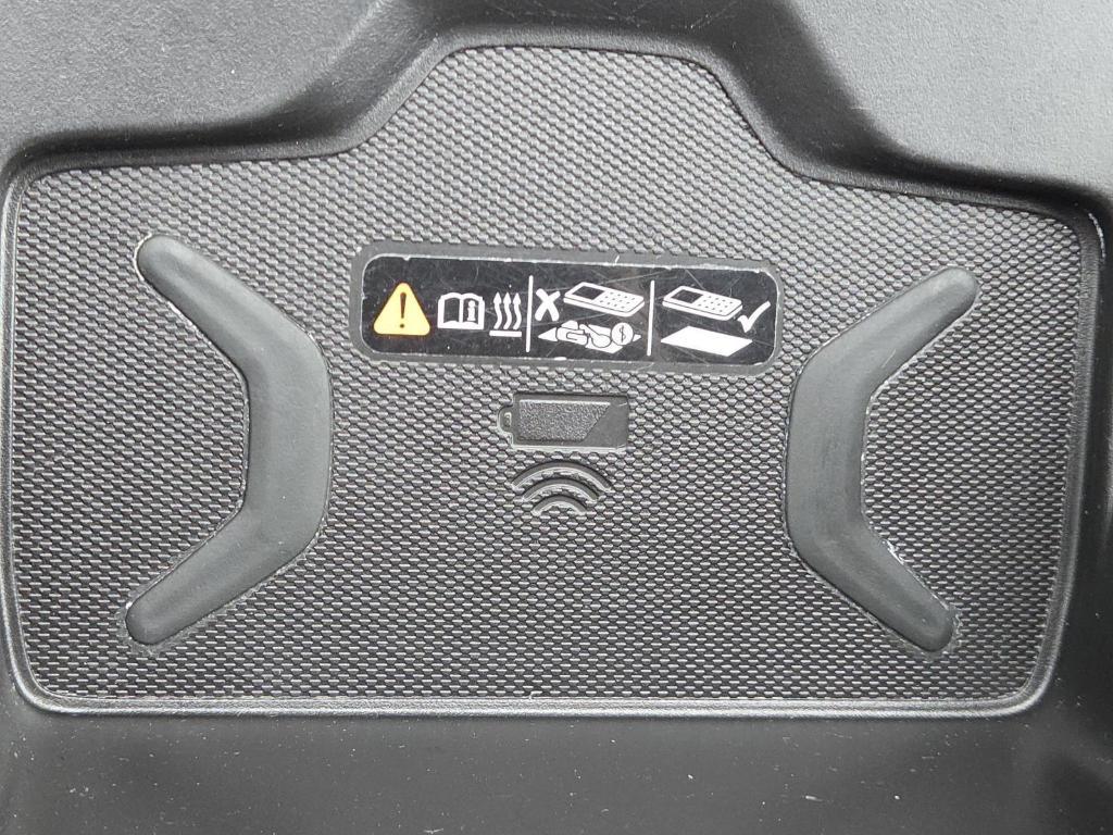 used 2022 GMC Canyon car, priced at $31,499