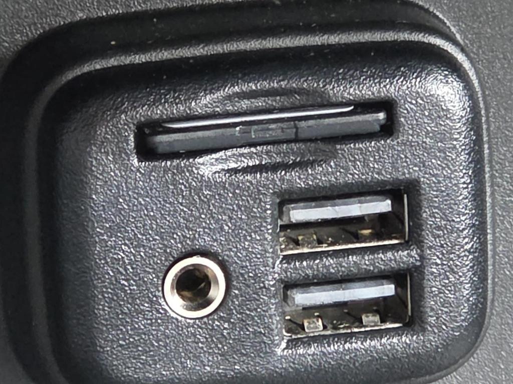 used 2022 GMC Canyon car, priced at $31,499