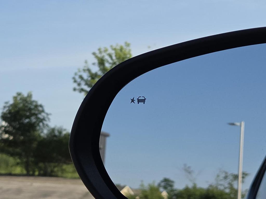 used 2022 Buick Encore GX car, priced at $20,000