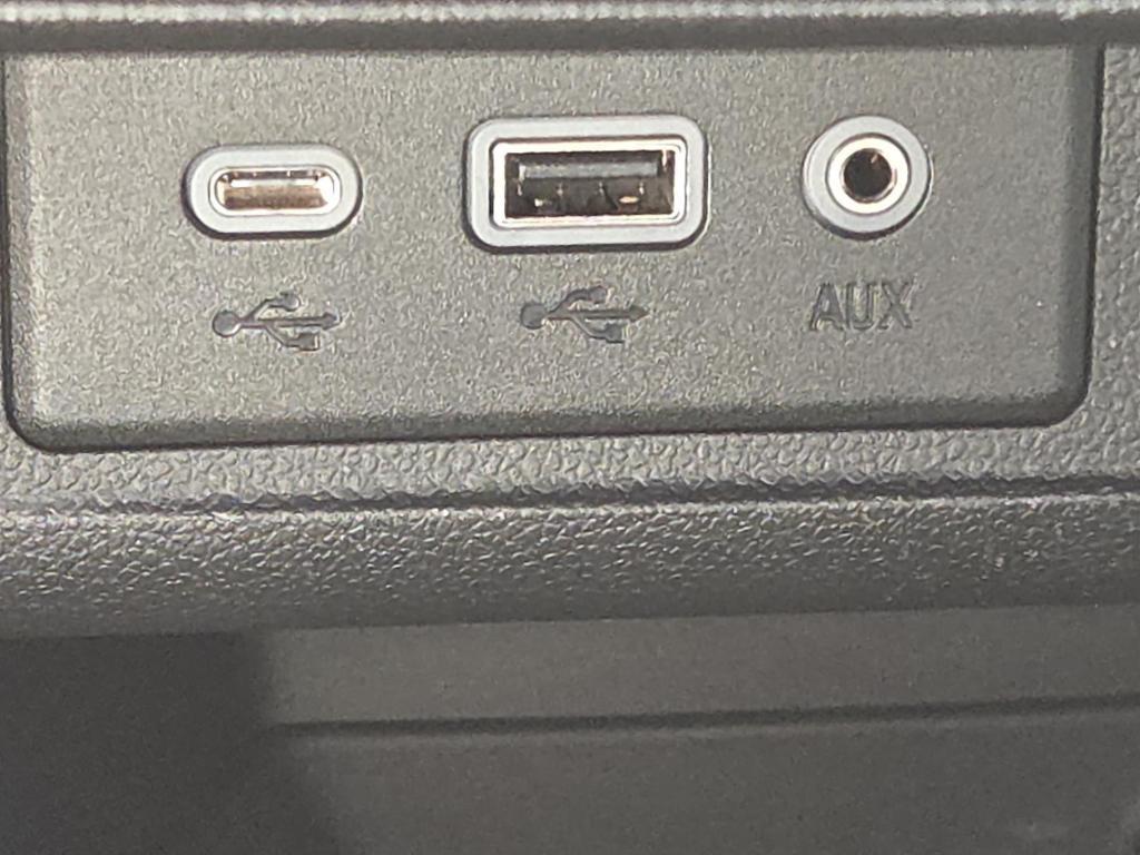 used 2022 Buick Encore GX car, priced at $20,000