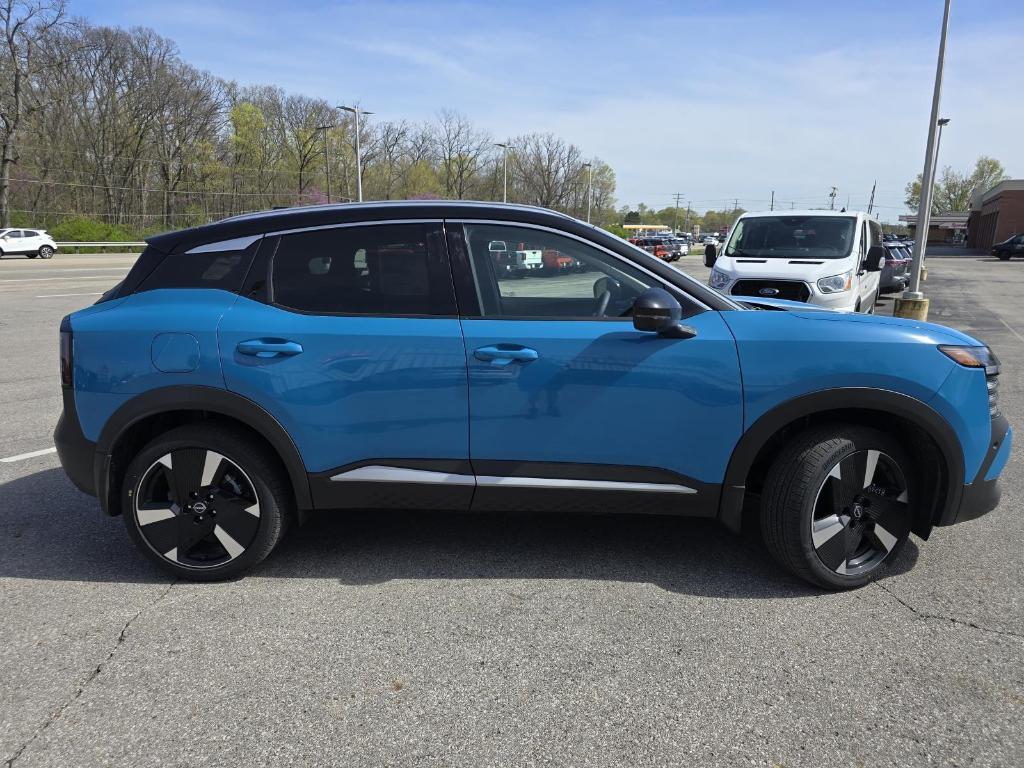 new 2025 Nissan Kicks car, priced at $29,445