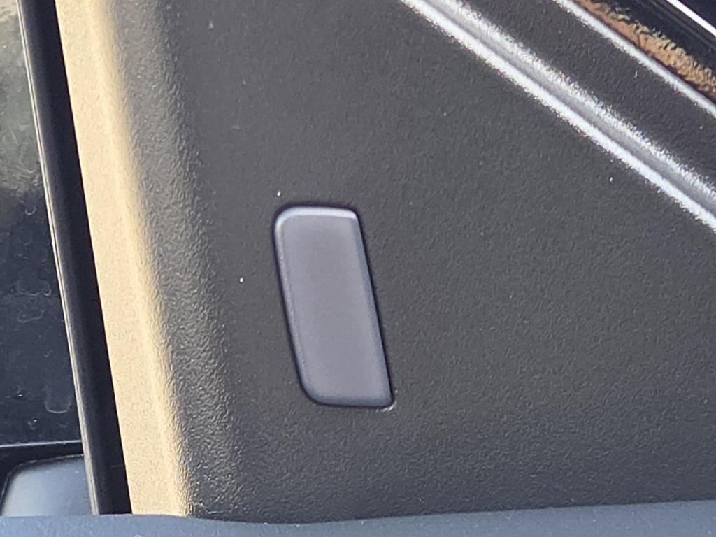 new 2025 Nissan Sentra car, priced at $27,213