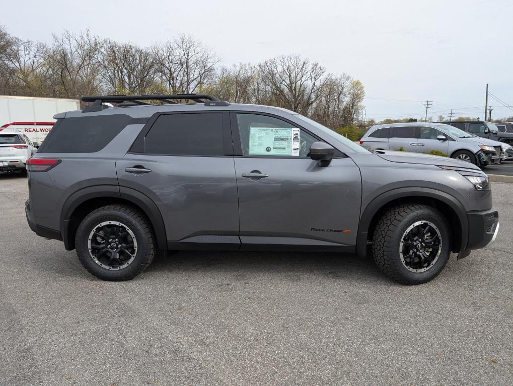 new 2025 Nissan Pathfinder car, priced at $44,519