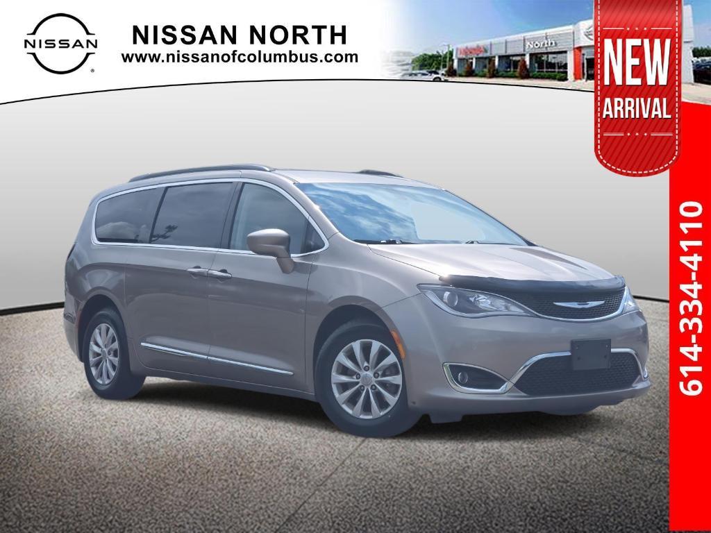 used 2017 Chrysler Pacifica car, priced at $13,000