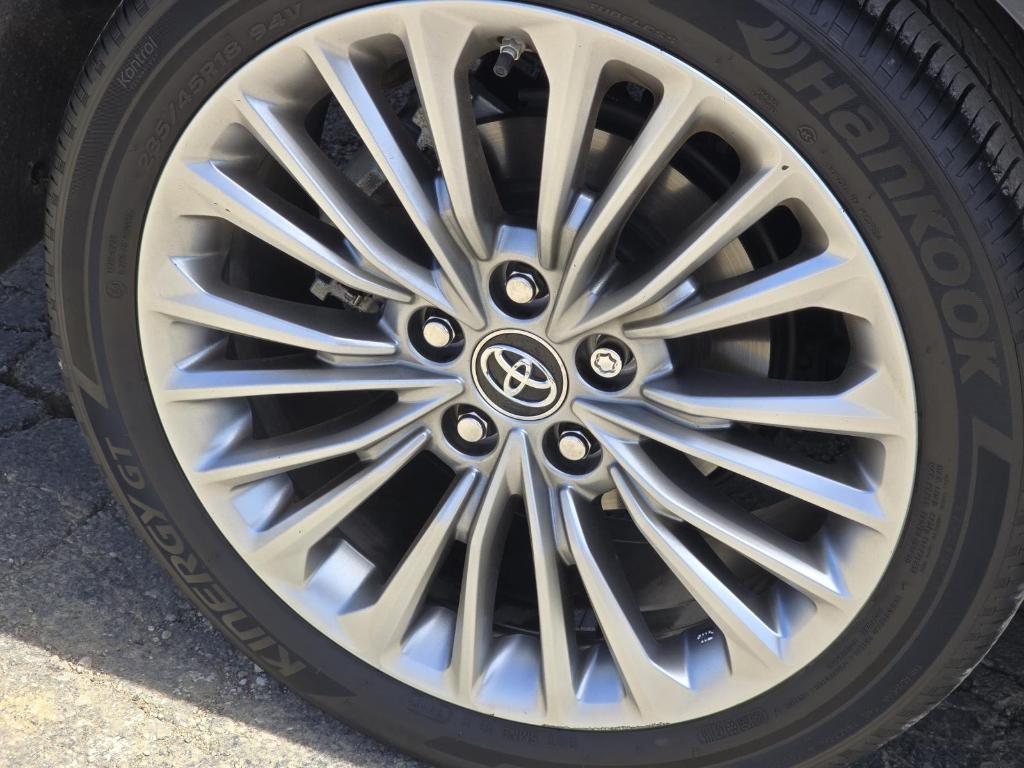 used 2019 Toyota Avalon car, priced at $29,500