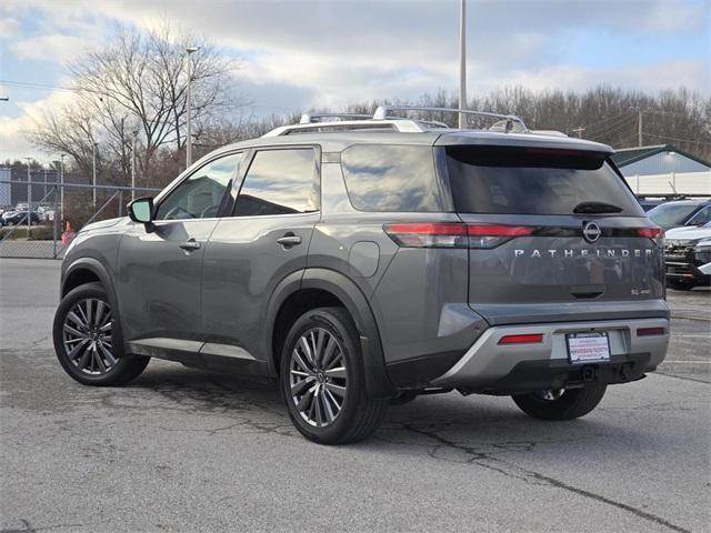 used 2023 Nissan Pathfinder car, priced at $33,400