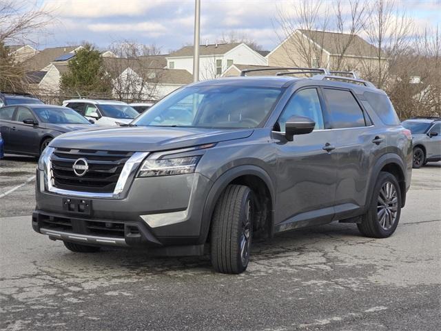 used 2023 Nissan Pathfinder car, priced at $33,400