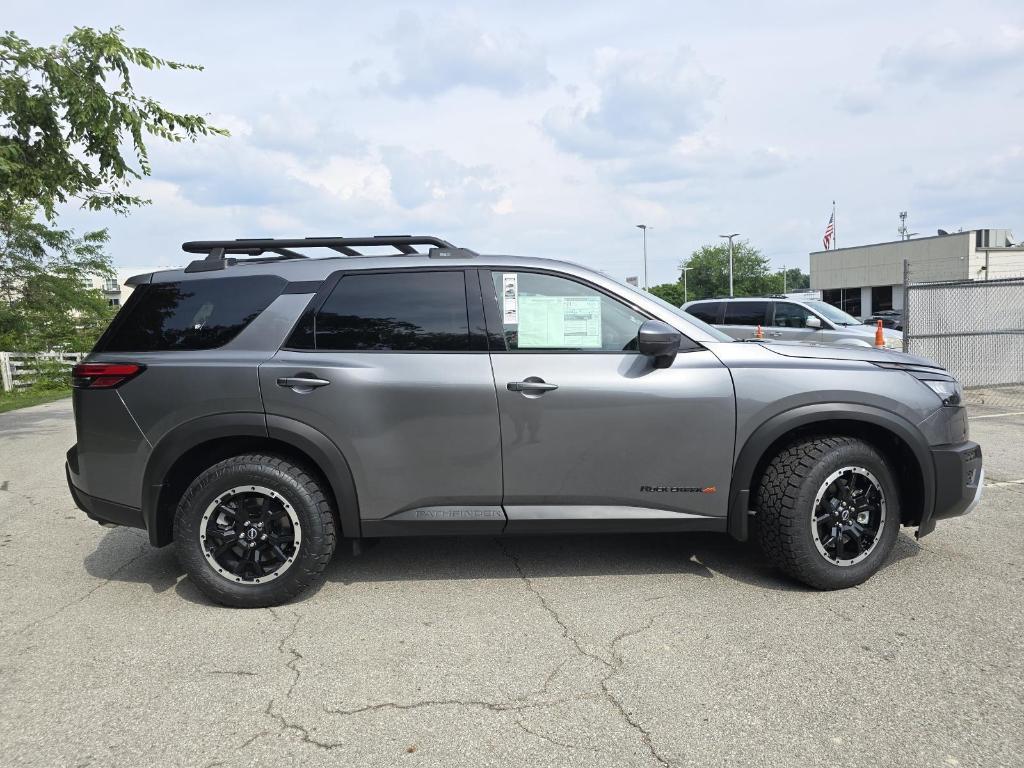 new 2025 Nissan Pathfinder car, priced at $43,573