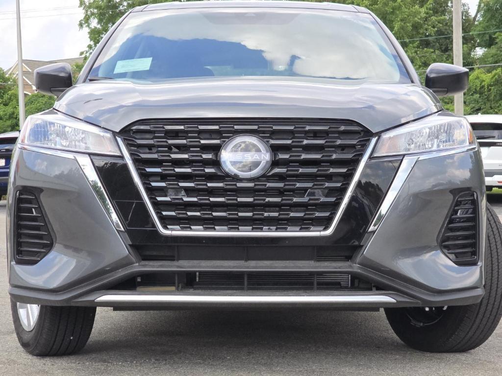new 2025 Nissan Kicks Play car, priced at $22,679