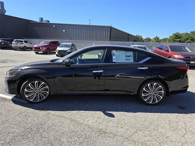 new 2025 Nissan Altima car, priced at $33,206