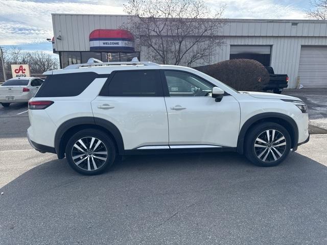 used 2023 Nissan Pathfinder car, priced at $39,900