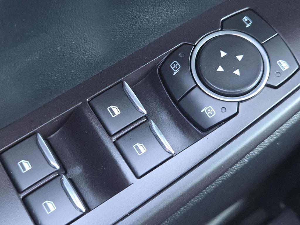 used 2020 Ford Explorer car, priced at $24,900
