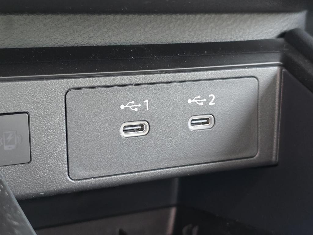 new 2025 Nissan Kicks car, priced at $27,889