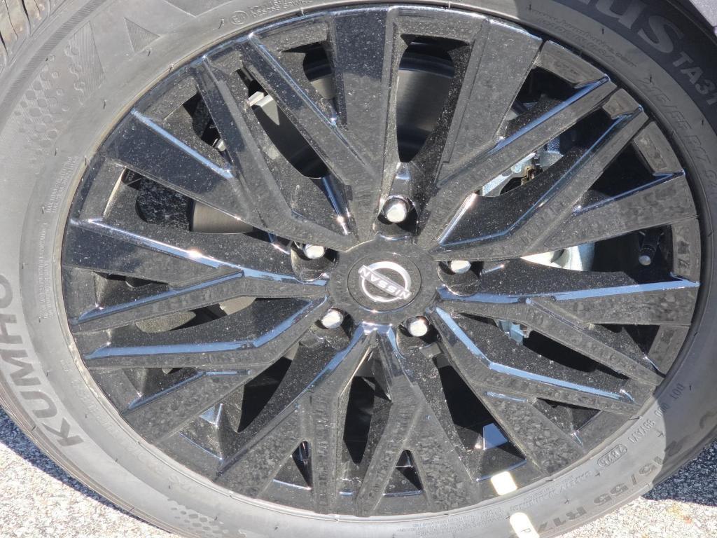 new 2025 Nissan Altima car, priced at $28,950