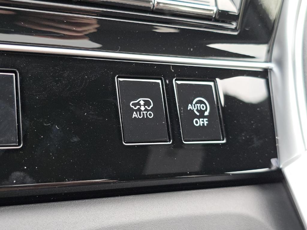 new 2025 Nissan Armada car, priced at $81,618