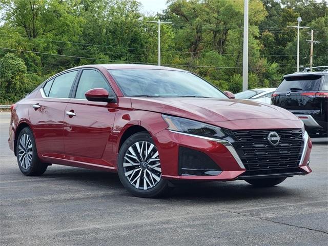 new 2025 Nissan Altima car, priced at $29,664