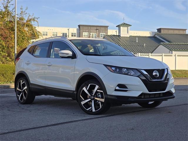 used 2022 Nissan Rogue Sport car, priced at $24,200