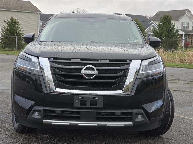 used 2022 Nissan Pathfinder car, priced at $37,800