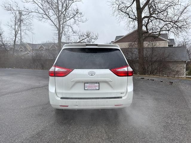 used 2018 Toyota Sienna car