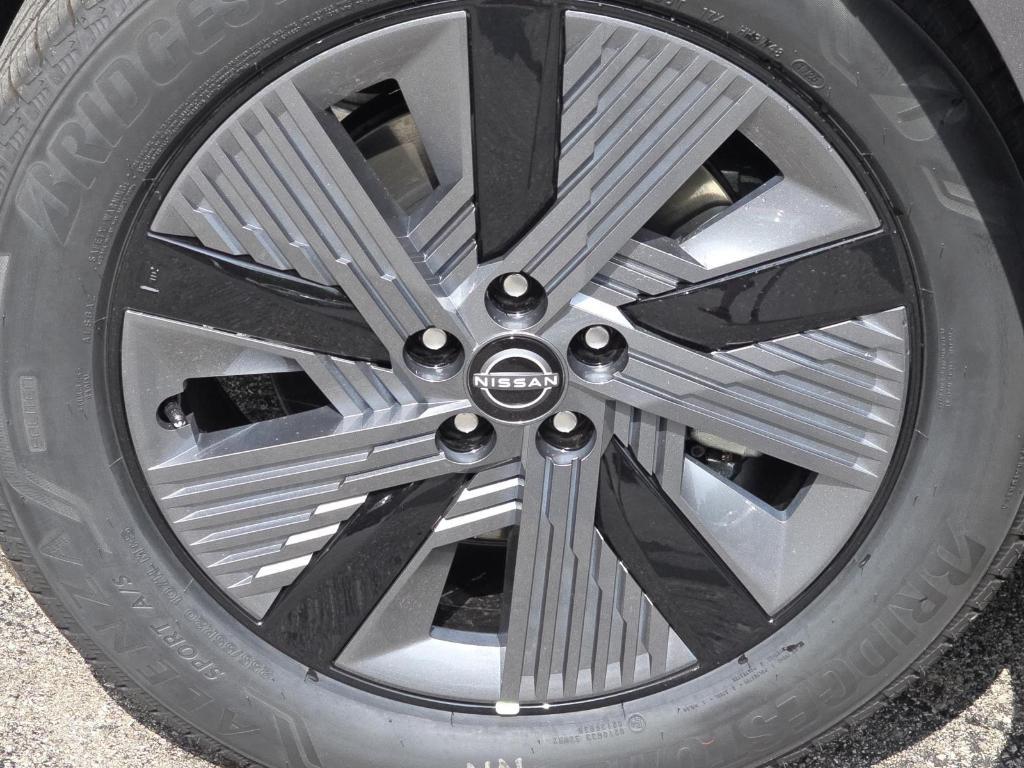 new 2025 Nissan Murano car, priced at $46,546