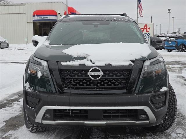 new 2025 Nissan Pathfinder car, priced at $43,444