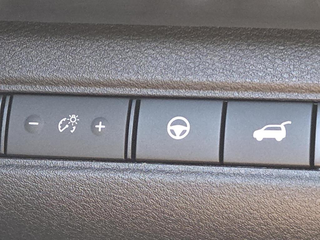 new 2025 Nissan Pathfinder car, priced at $38,248