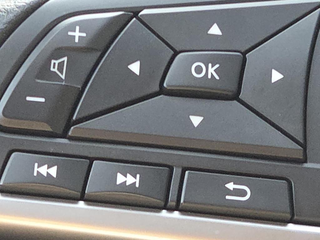 used 2022 Nissan Rogue Sport car, priced at $19,600