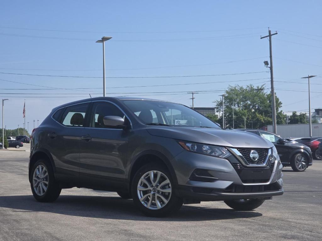 used 2022 Nissan Rogue Sport car, priced at $19,600