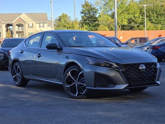 new 2025 Nissan Altima car, priced at $31,565