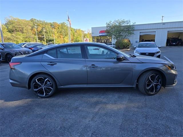 new 2025 Nissan Altima car, priced at $31,565