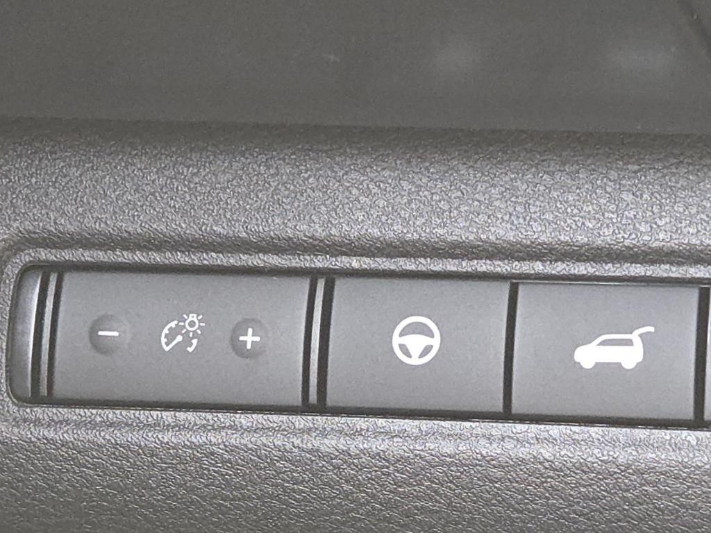 new 2025 Nissan Pathfinder car, priced at $38,178