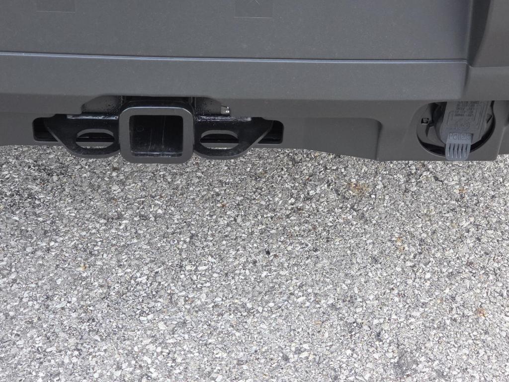 new 2025 Nissan Pathfinder car, priced at $38,178