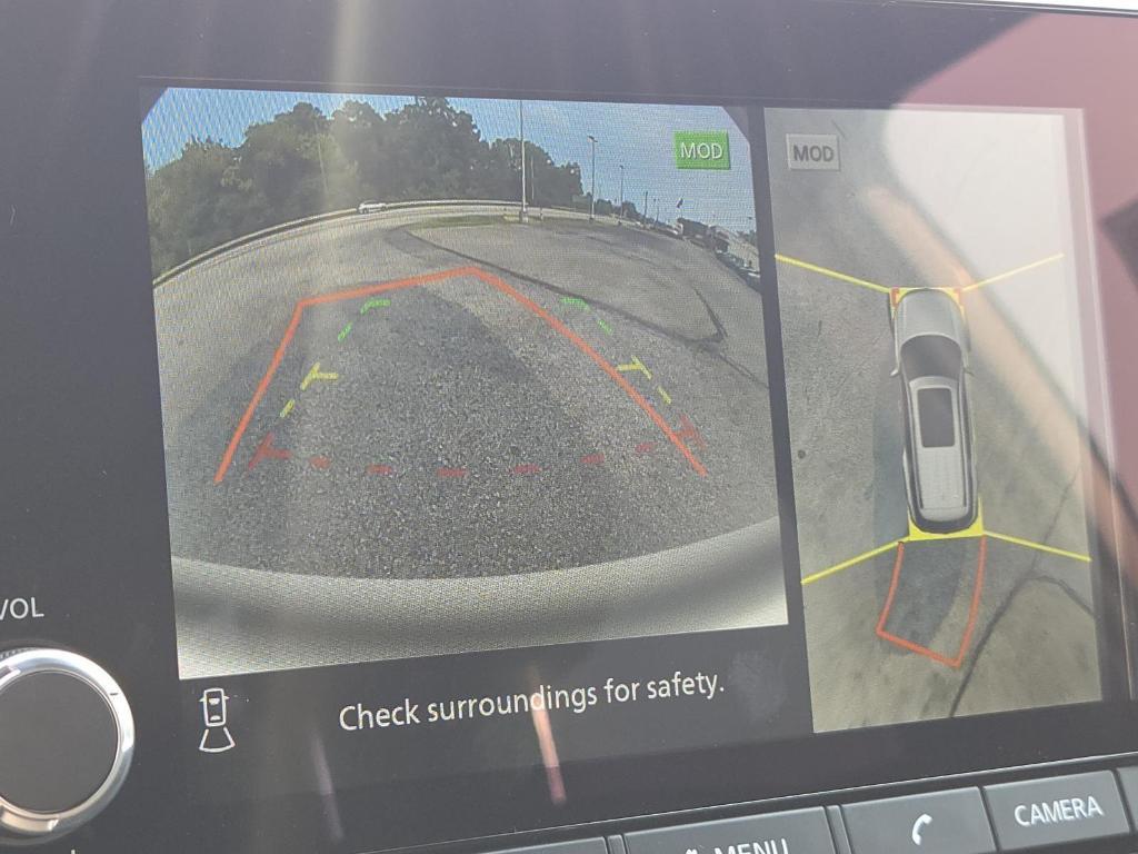 new 2025 Nissan Pathfinder car, priced at $38,178