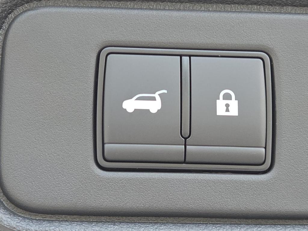 new 2025 Nissan Pathfinder car, priced at $38,178