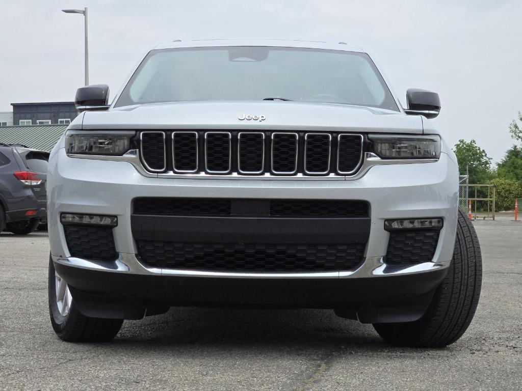 used 2022 Jeep Grand Cherokee L car, priced at $23,900