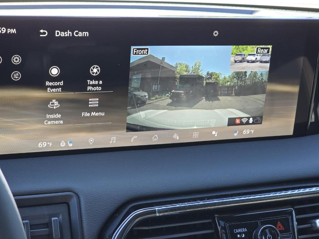 new 2025 Nissan Armada car, priced at $80,190