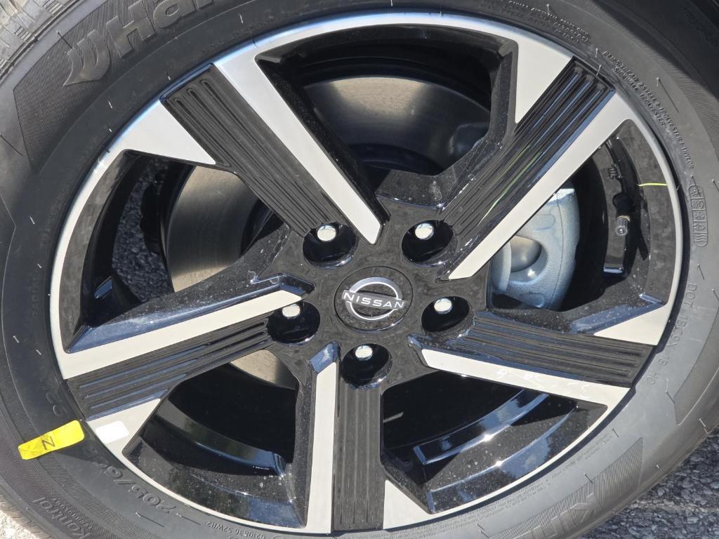 new 2025 Nissan Sentra car, priced at $22,912