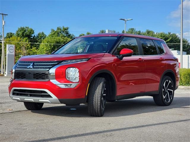 used 2023 Mitsubishi Outlander car, priced at $23,500