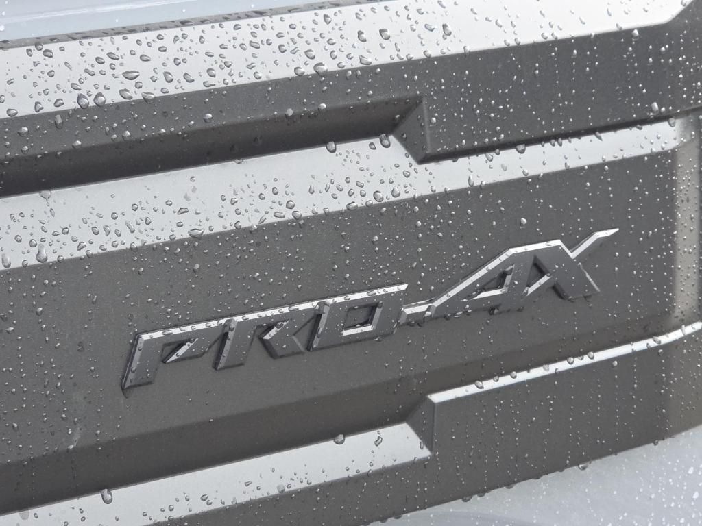 new 2025 Nissan Frontier car, priced at $39,986