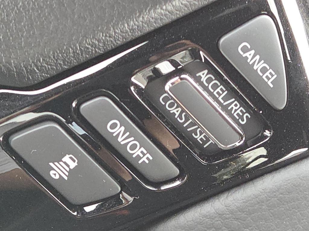 new 2025 Nissan Frontier car, priced at $39,986