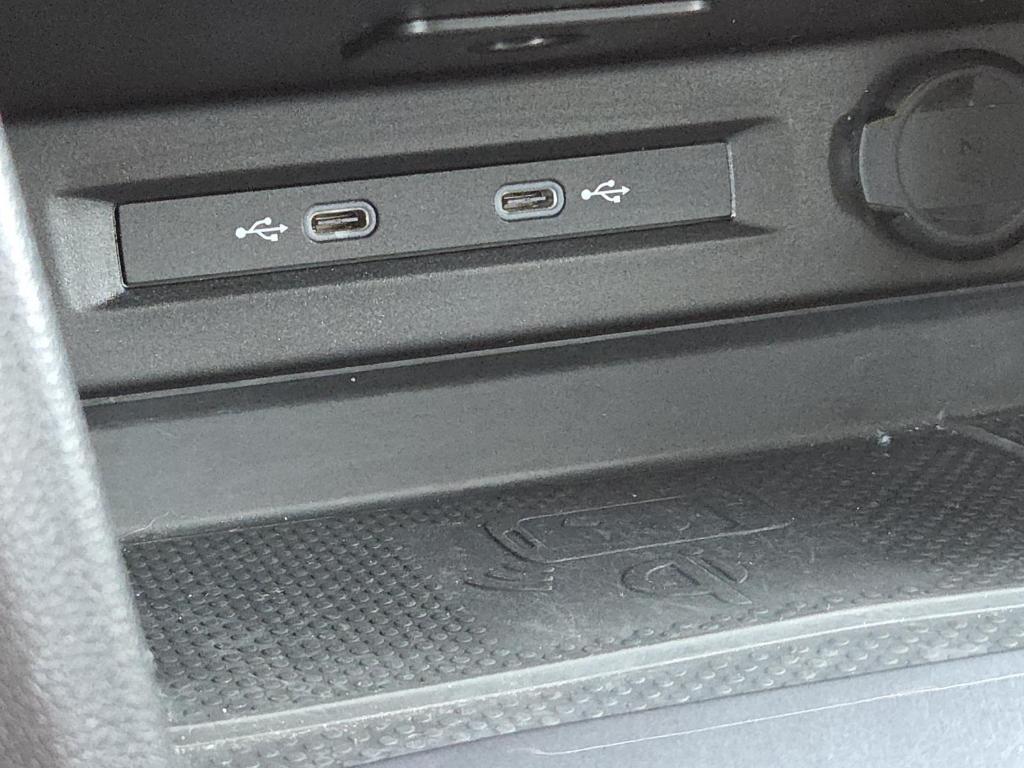 used 2024 Volkswagen Tiguan car, priced at $31,400